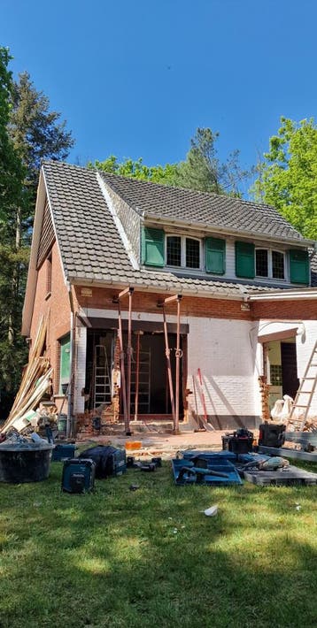 Draagbalk plaatsen.0465784727