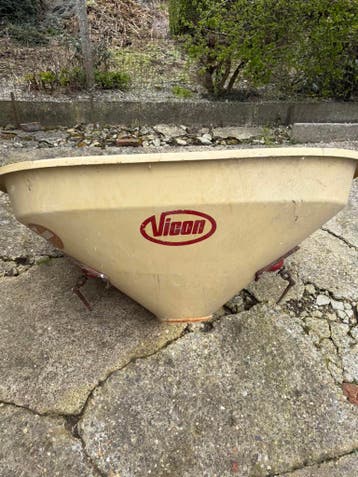 Gratis bak voor vicon strooier