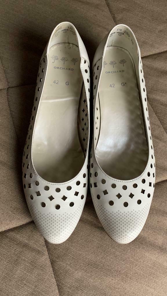Chaussures ecru pour dame pointure 42, Orchard, Comme neuf, Escarpins