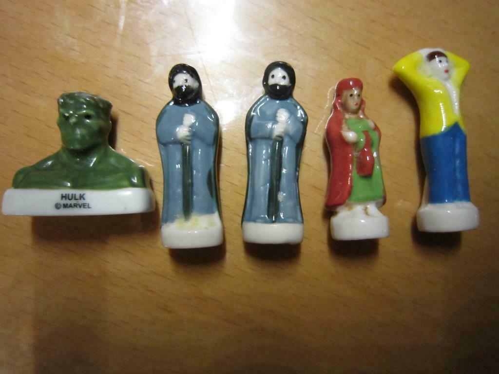 6 fèves en faïence galette des rois + 3 couronnes, Ophalen of Verzenden, Nieuw