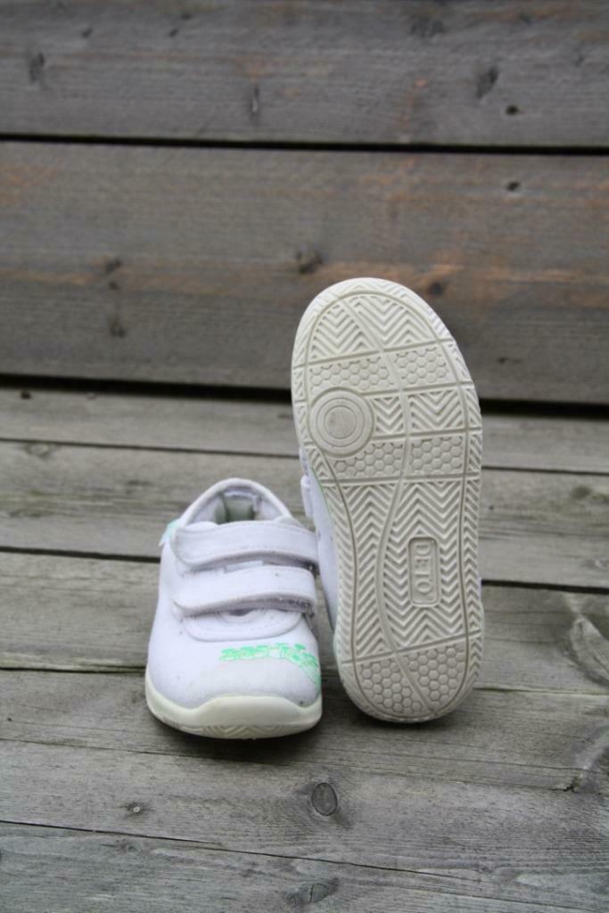 Deto turnpantoffels voor kinderen maat 27/28 - VOOR KLEUTERS, Ophalen, Gebruikt, Wit, Turnschoenen