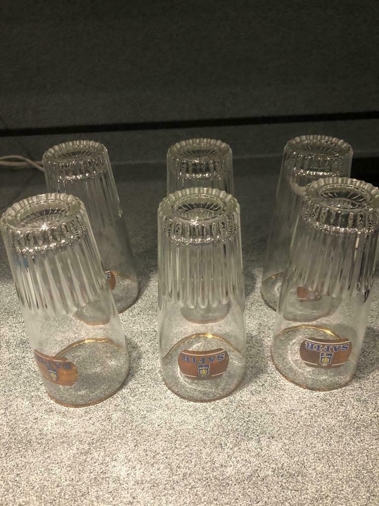 Bierglazen stella, roman, Enlèvement ou Envoi, Comme neuf