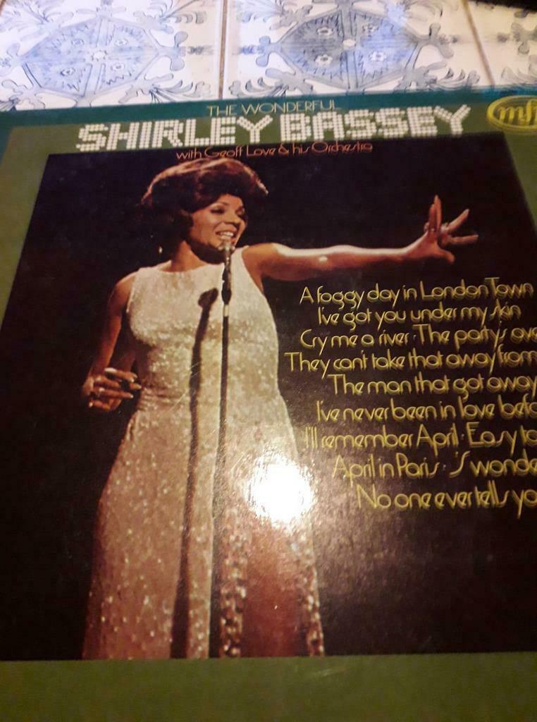 DISQUE VYNIL SHIRLEY BASSEY, Enlèvement ou Envoi, Avant 1960, Utilisé, Autres formats
