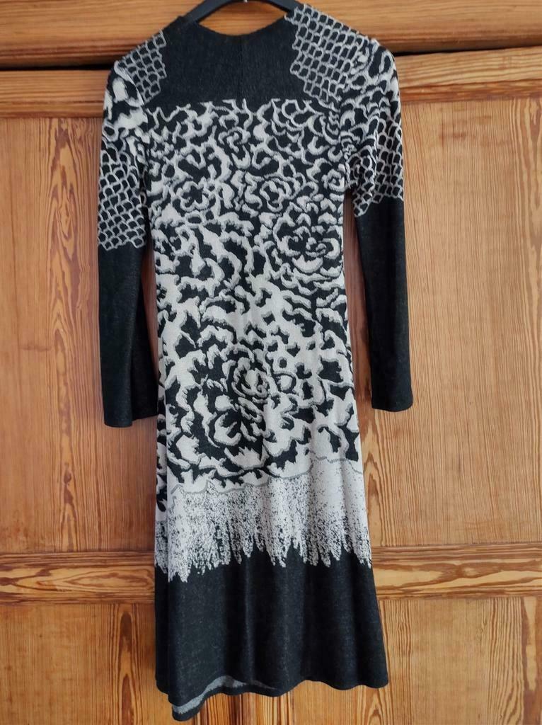 Super belle robe taille S-M, Enlèvement ou Envoi, Comme neuf