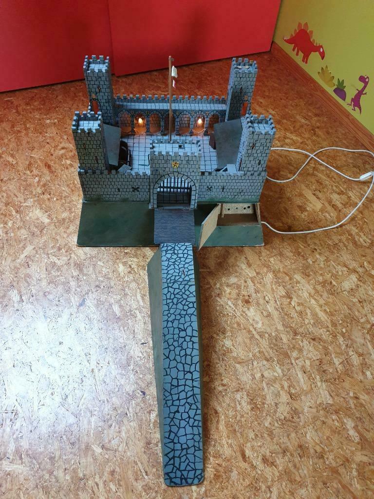 château fort médiéval, Enlèvement, Comme neuf, Garçon ou Fille