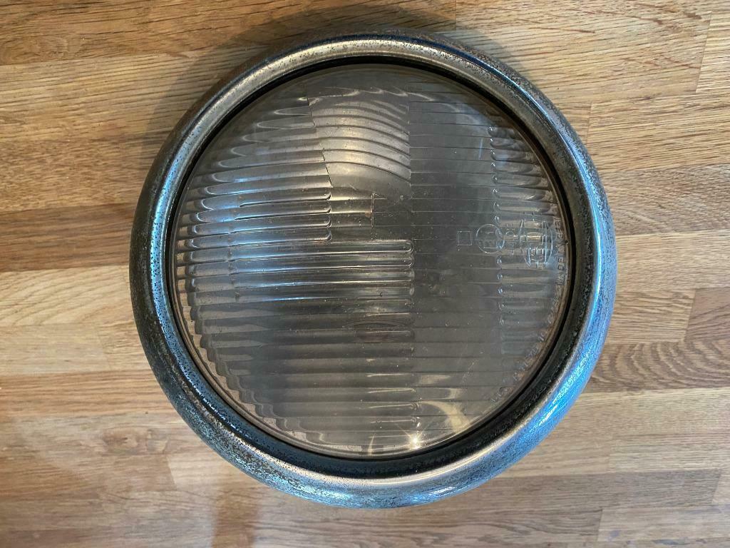 Ancien phare HELLA : 180 EOA-F 20-ES, Autos : Pièces & Accessoires, Enlèvement ou Envoi, Pièces Oldtimer ou Ancêtre