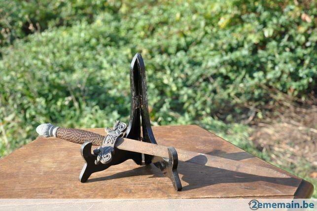 dague reproduction, Collections, Enlèvement ou Envoi