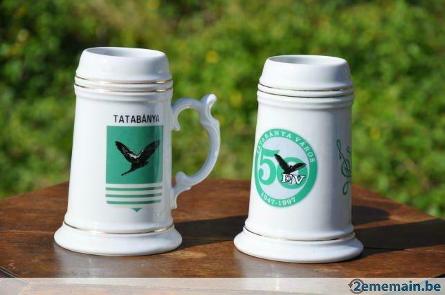 2 chopes en faience tatabanya hongrie, Antiquités & Art, Enlèvement ou Envoi