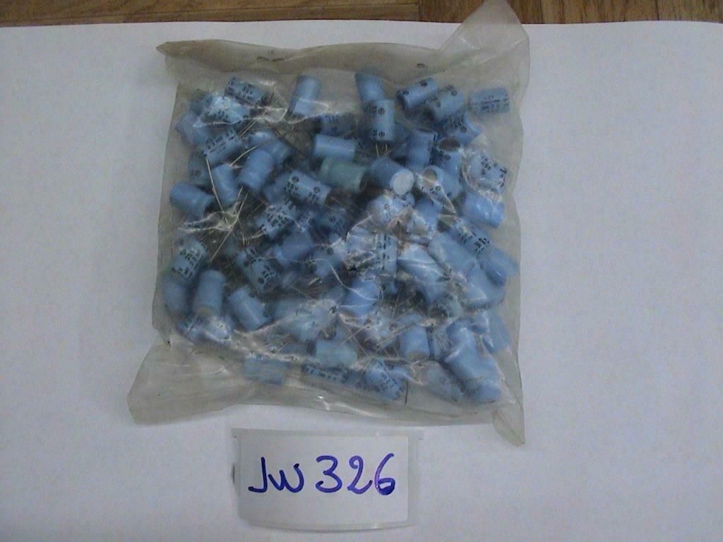 jw0326: 100 condensatoren  22µF 35V, Hobby en Vrije tijd, Elektronica-componenten, Ophalen of Verzenden, Nieuw