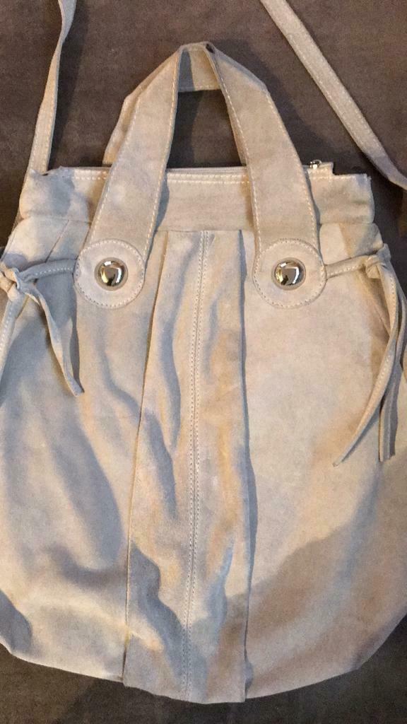 Sac à main en daim gris clair 45/43 cm, Comme neuf