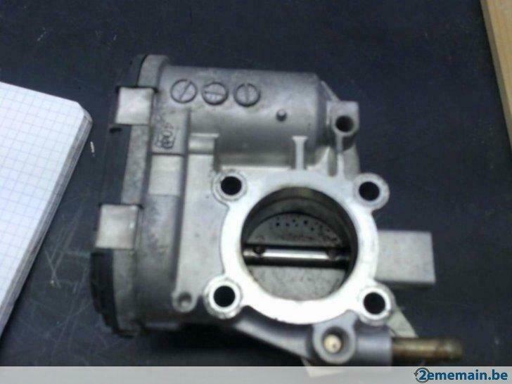boitier  papillon opel agila (a) (h00) 1.2 16v 55kw 75c, Utilisé, Opel