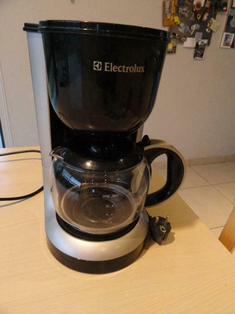 Voor onderdelen : koffiezetapparaat Electrolux (kan incl.), Café moulu, Enlèvement ou Envoi, Utilisé, 4 à 10 tasses