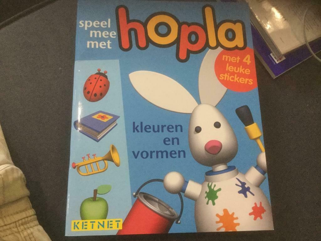 Speel mee met Hopla kleuren en vormen, Livres, Livres pour enfants | Jeunesse | Moins de 10 ans, Enlèvement ou Envoi, Comme neuf