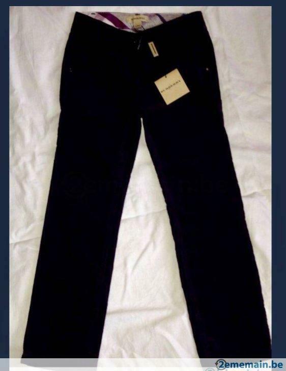 Superbe Pantalon Burberry neuf!!! 8 ans, Enfants & Bébés, Vêtements enfant | Taille 128, Neuf, Fille, Pantalon, Enlèvement ou Envoi