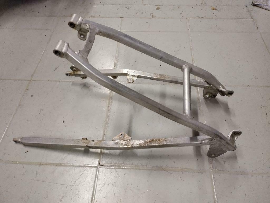 yamaha wr250 van '01 subframe, Ophalen of Verzenden, Gebruikt