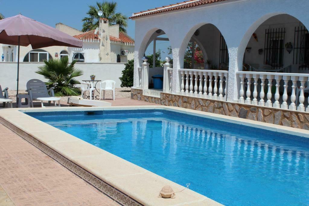 Costa Blanca-Torrevieja: Villa individuelle avec piscine pri, Vacances, Maisons de vacances | Espagne, Costa Blanca, Maison de campagne ou Villa