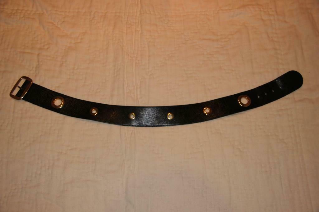 Zwarte brede riem met fantasie rondjes, Lengte: 75cm, B:6cm, Kleding | Dames, Riemen en Ceinturen, 5 cm of meer, Minder dan 80 cm