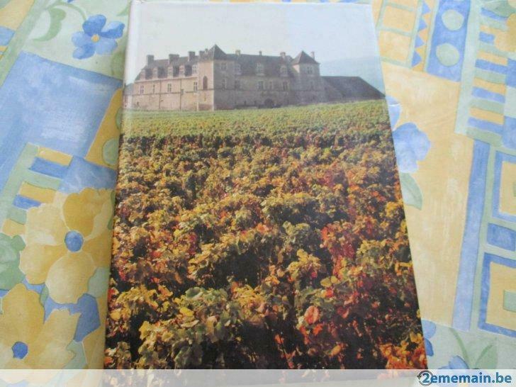 livre "la bourgogne". b.e. moeckli - t. schuler., Ophalen of Verzenden, Gelezen