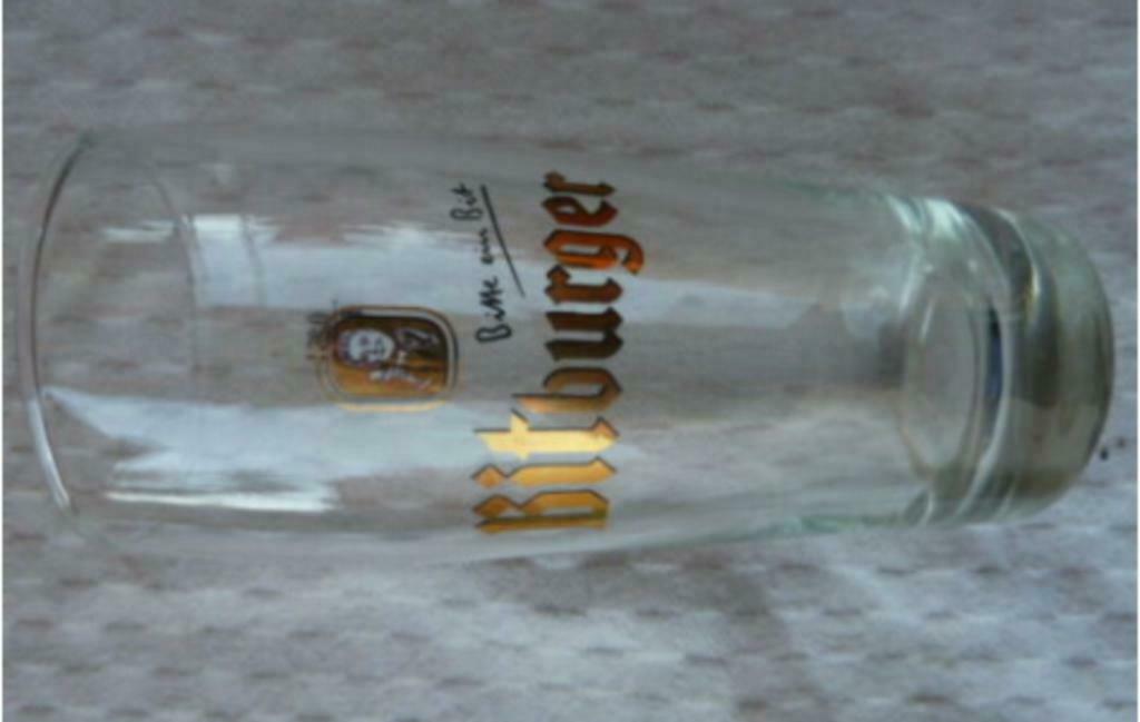 bier glas BITBURGER bitte ein bit 0,25l, Verzamelen, Glas en Drinkglazen, Ophalen of Verzenden, Gebruikt, Bierglas