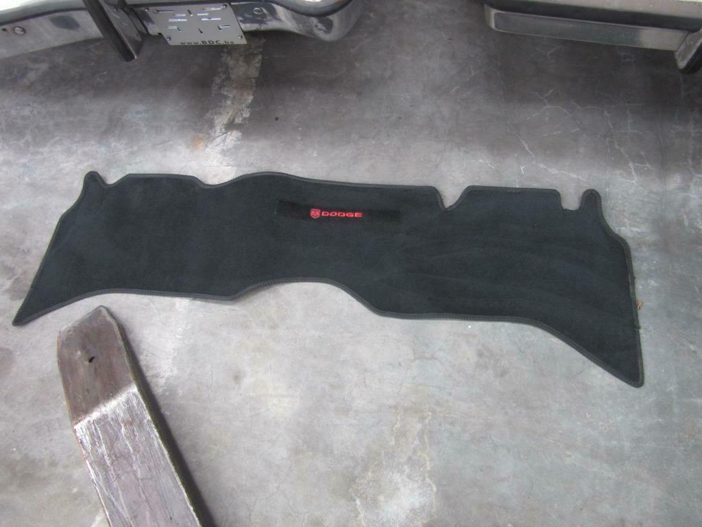 dodge ram vloermat, Enlèvement, Utilisé, Pièces américaines