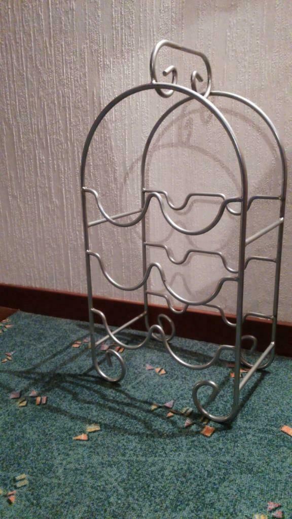 casier/présentoir à vin, Enlèvement, Comme neuf