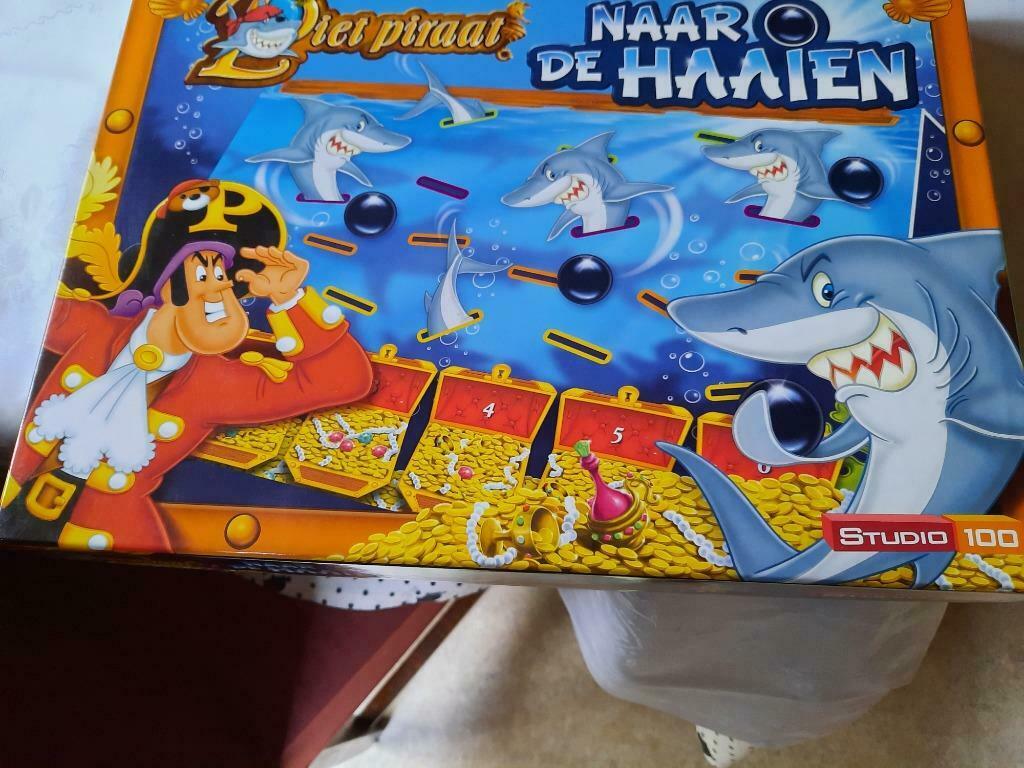 naar de haaien , Piet Piraat, Een of twee spelers, Ophalen of Verzenden, Zo goed als nieuw
