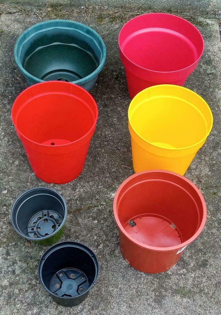 Ensemble de pots de fleur en plastique, Moins de 25 cm, Rond, Comme neuf, Enlèvement