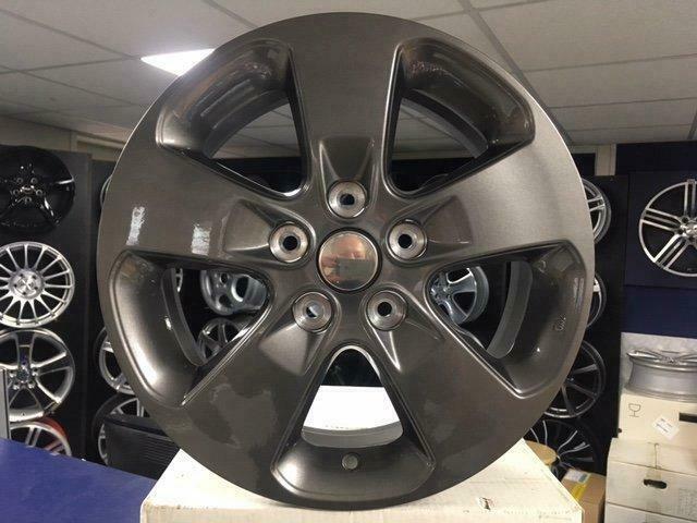IN STOCK: NIEUWE set 16 inch 5x114.3 sport velgen voor Kia, Neuf, Enlèvement ou Envoi, 16 pouces, Pneus été