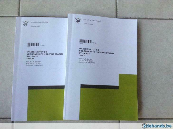 Te koop "Inleiding tot de voornaamste moderne staten, I+II, Boeken, Ophalen, Zo goed als nieuw, Hoger Onderwijs