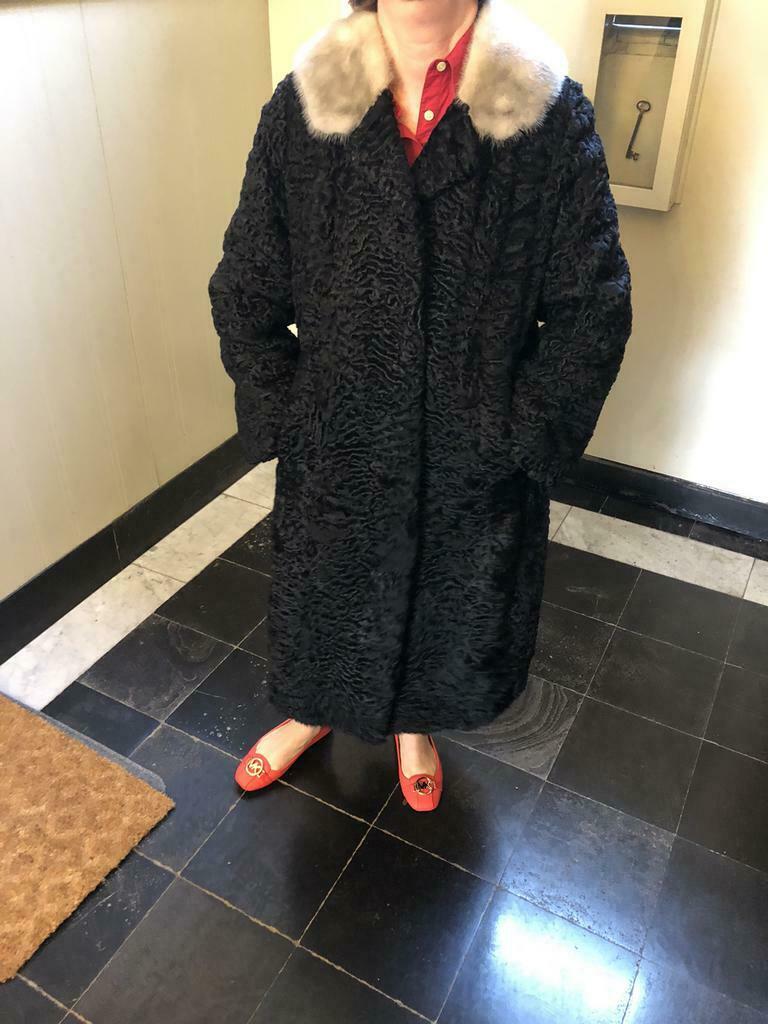 Manteau de fourrure noir avec col amovible, Vêtements | Femmes, MET, Enlèvement ou Envoi, Comme neuf