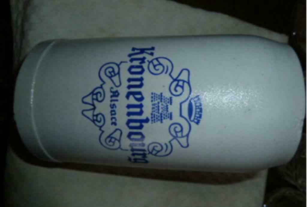#E bier glas / stenen pul KRONENBOURG Alsace 1Liter !, Ophalen of Verzenden, Nieuw, Bierglas