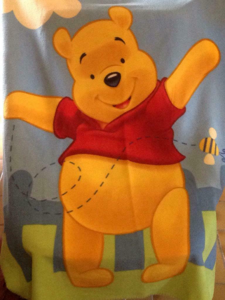 Ensemble Winnie l'Ourson, Enfants & Bébés, Couvertures, Sacs de couchage & Produits pour emmailloter, Enlèvement