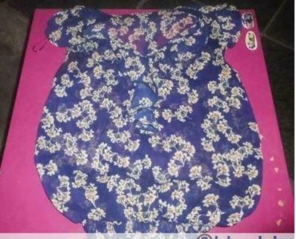 bloes atmosphere maat 38, Kleding | Dames, Atmosphere, Ophalen of Verzenden, Gedragen, Maat 38/40 (M)