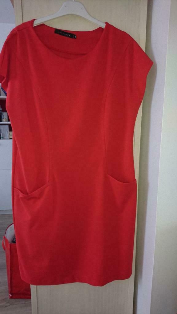 Robe Lola Liza, Rouge, Taille 38/40 (M), Enlèvement ou Envoi, Lola & Liza