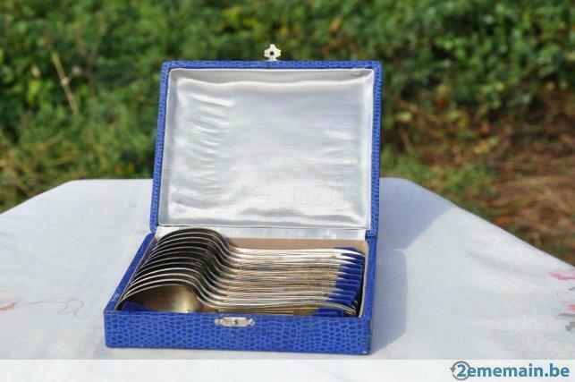 12 cuillères à café poiçonnées