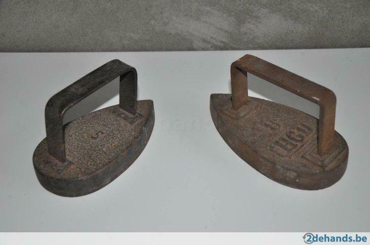 2 oude strijkijzers, Antiek en Kunst