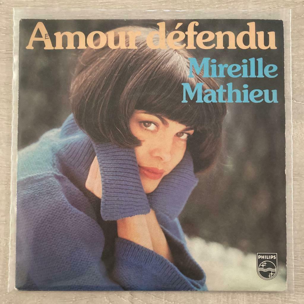 7" Mireille Mathieu - Amour Défendu (PHILIPS 1977) VG+, Cd's en Dvd's, Verzenden, 7 inch, Pop, Single