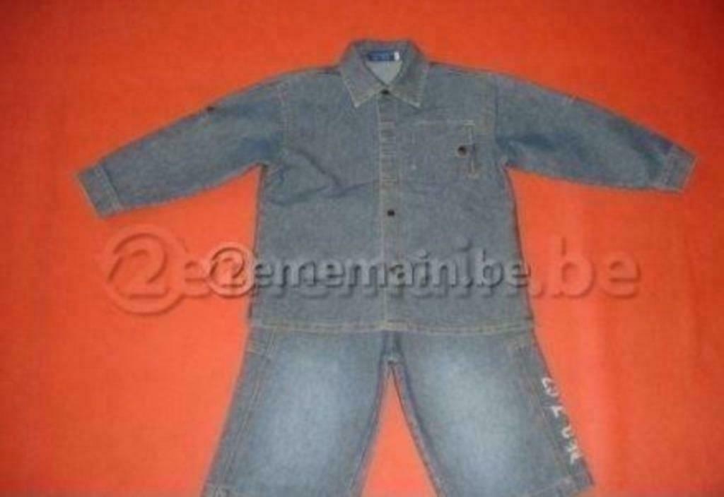 Ensemble 2 pièces T : 104 - 4 ans -, Enlèvement ou Envoi, Comme neuf, Garçon, Ensemble
