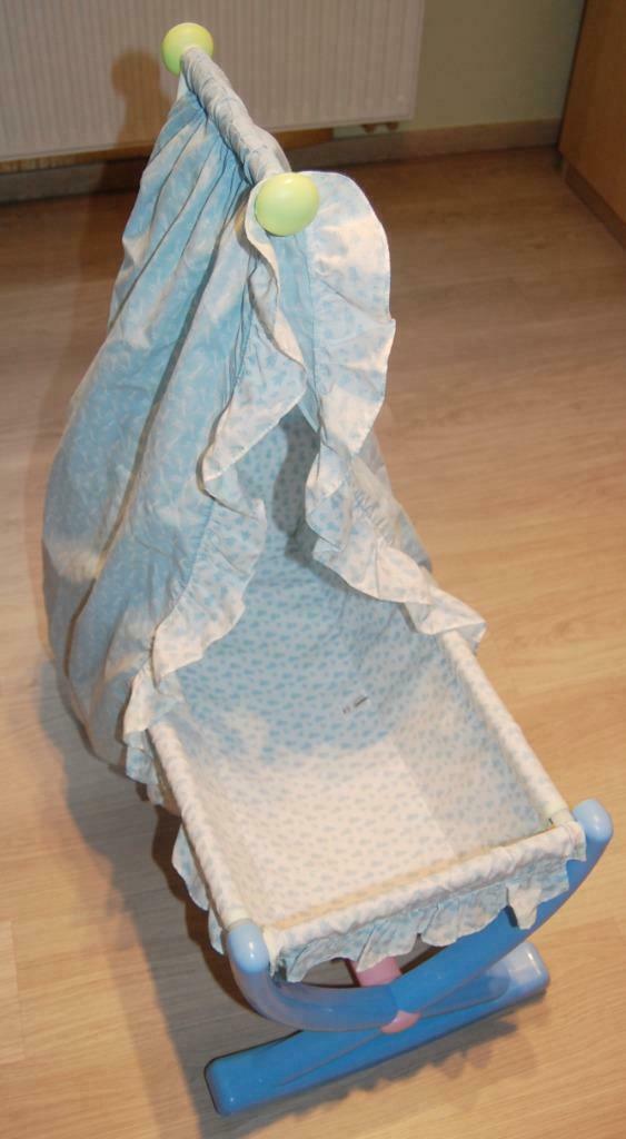 berceau de poupée, Enfants & Bébés, Jouets | Poupées, Enlèvement ou Envoi, Utilisé, Autres types