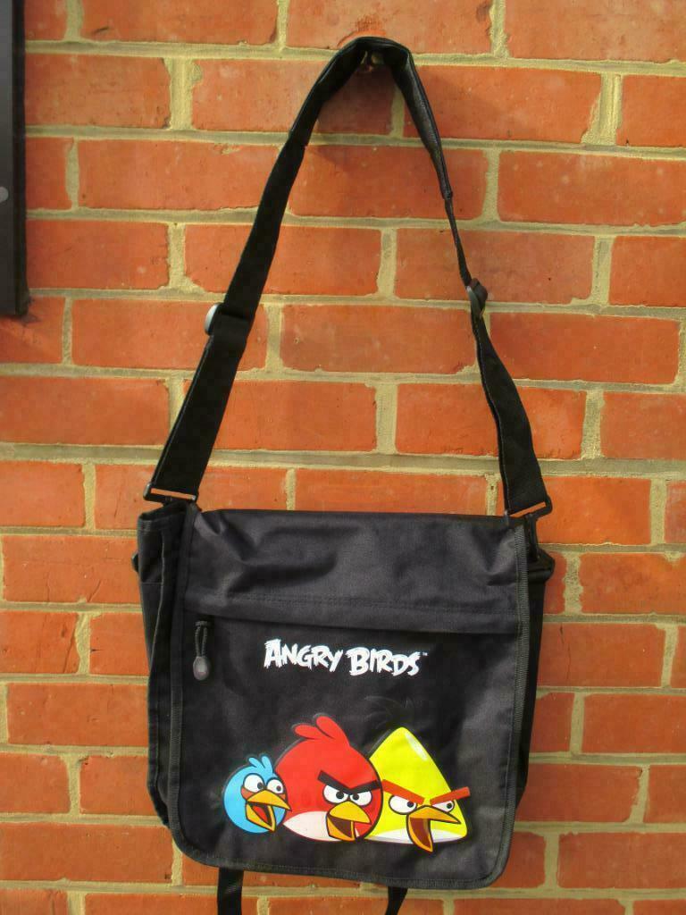 NEUF - Sac besace Angry Birds, Bijoux, Sacs & Beauté, Sacs | Sacs à bandoulière, Enlèvement ou Envoi, Neuf, Noir