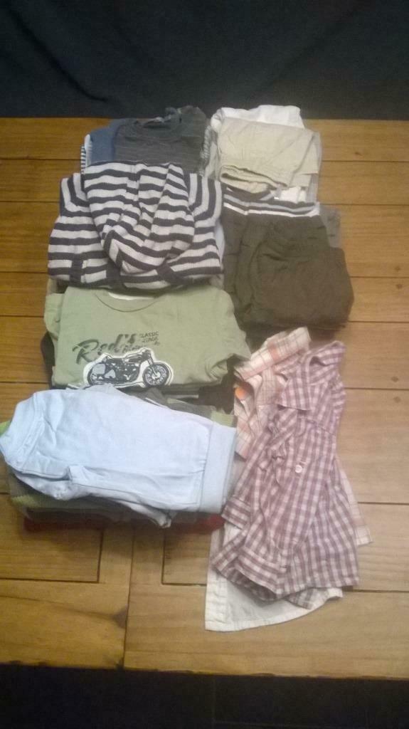 Lot vêtements bébé garçon 6 mois, Enfants & Bébés, Enlèvement, Comme neuf, Pulls, Garçon