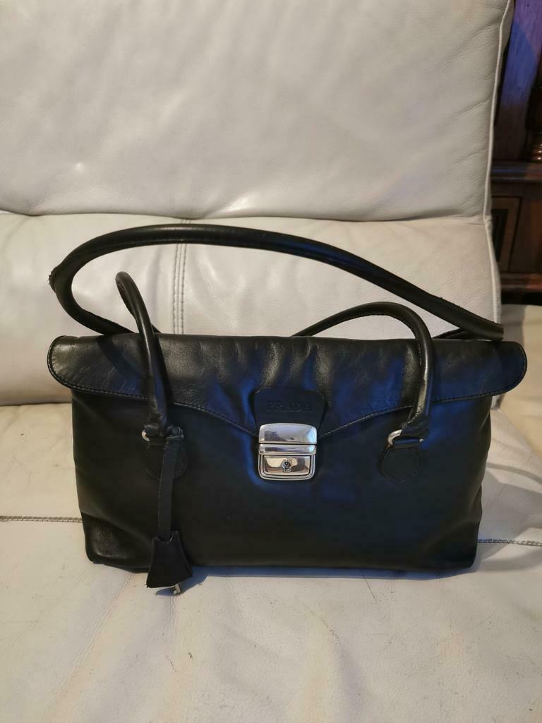 Sac Prada, Bijoux, Sacs & Beauté, Enlèvement ou Envoi, Comme neuf, Sac à main