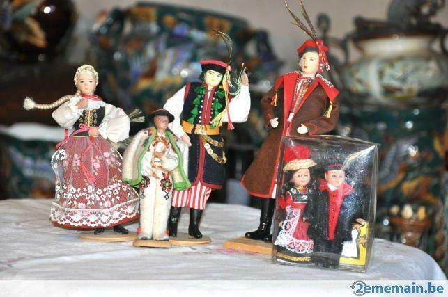 6 poupées de collection  folklorique de l'est, Collections, Enlèvement ou Envoi, Utilisé