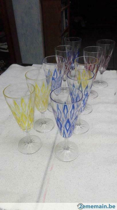 10 Verre a flute  coloré de 16,5 cm