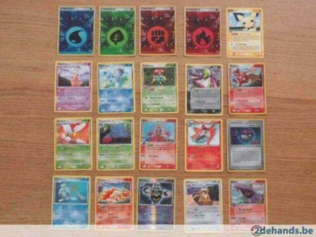 Pokemon rare kaarten (set van 20 kaarten), Ophalen, Zo goed als nieuw, Meerdere kaarten