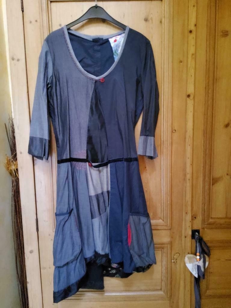 Jurk van Desigual als nieuw.  Maat 42, Kleding | Dames, Jurken, Ophalen of Verzenden, Maat 42/44 (L)