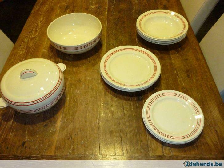 Nimy Utrecht Manufacture Imperiale et Royale vaisselle, Antiquités & Art, Enlèvement