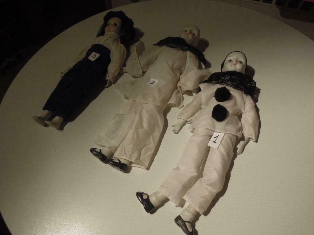 pop biscuitporselein  hoofd, handen en voeten, Verzamelen, Poppen, Ophalen of Verzenden, Gebruikt, Pop
