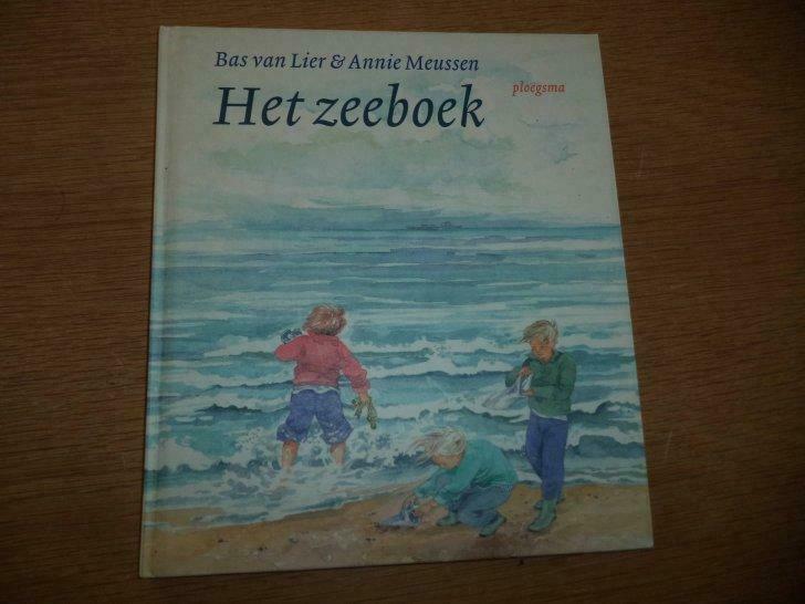 Boek "Het Zeeboek" Auteur: Bas van Lier&Annie Meussen, Boeken, Natuur, Gelezen
