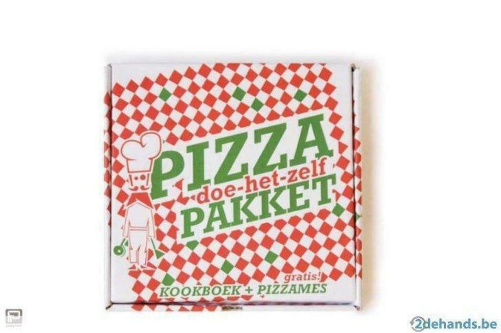 PIZZA DOE-HET-ZELF PAKKET, Boeken, Kookboeken, Nieuw, Ophalen of Verzenden